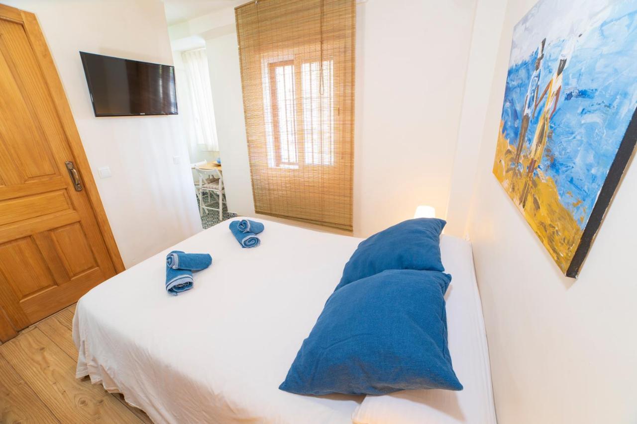 Studio In City Center Next To The Beach Малага Екстериор снимка