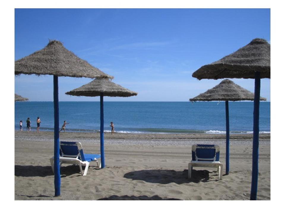 Studio In City Center Next To The Beach Малага Екстериор снимка